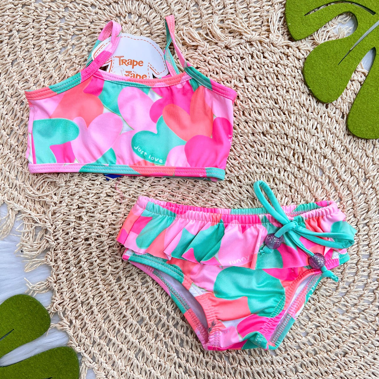 Linha Praia - Biquini com Proteção UV50+ - Corações - Rosa e Verde